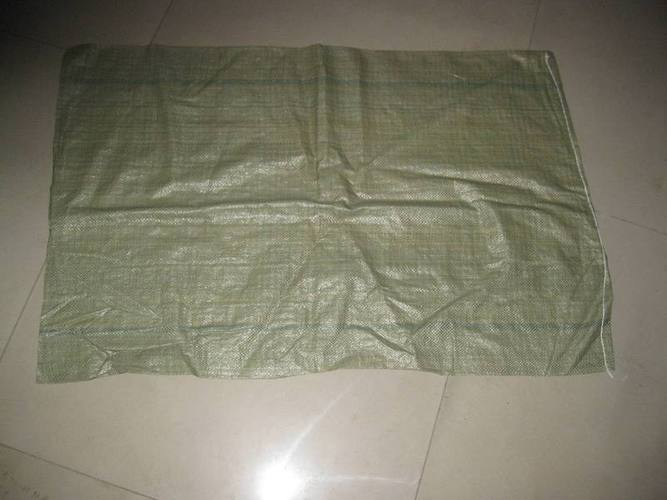 經(jīng)過(guò)經(jīng)緯編織得到產(chǎn)品,一般稱為編織袋.